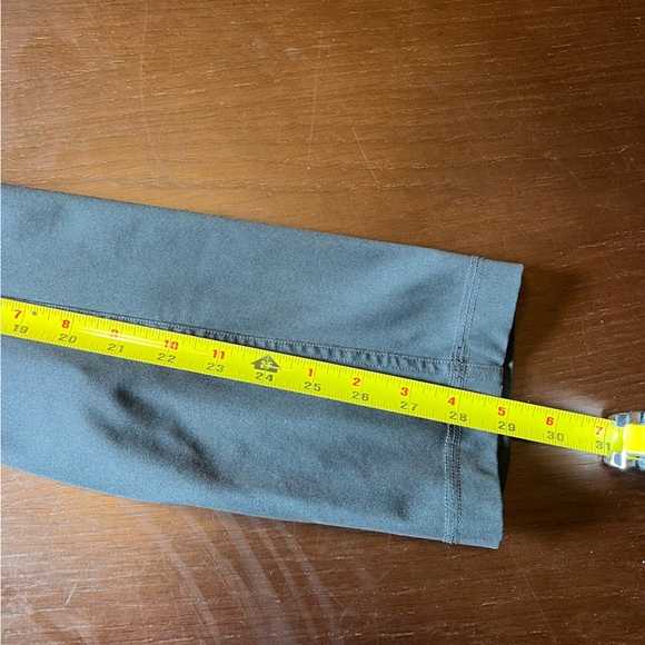 Lululemon men’s ABC pant. Size 32. - Picture 11 of 11